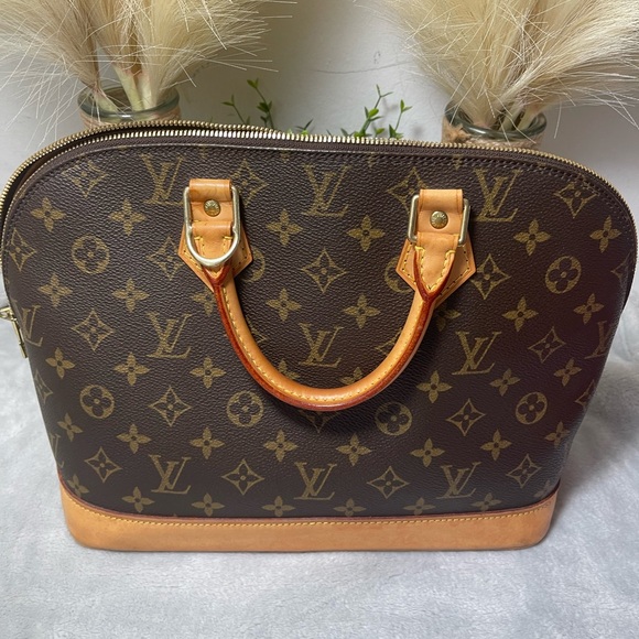 💕Louis Vuitton Alma PM monogram💕 - Picture 12 of 16